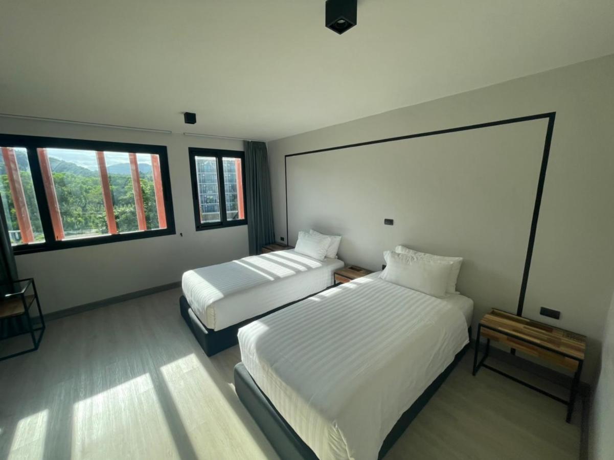 Prime Town - Posh & Port Hotel Phuket Zewnętrze zdjęcie